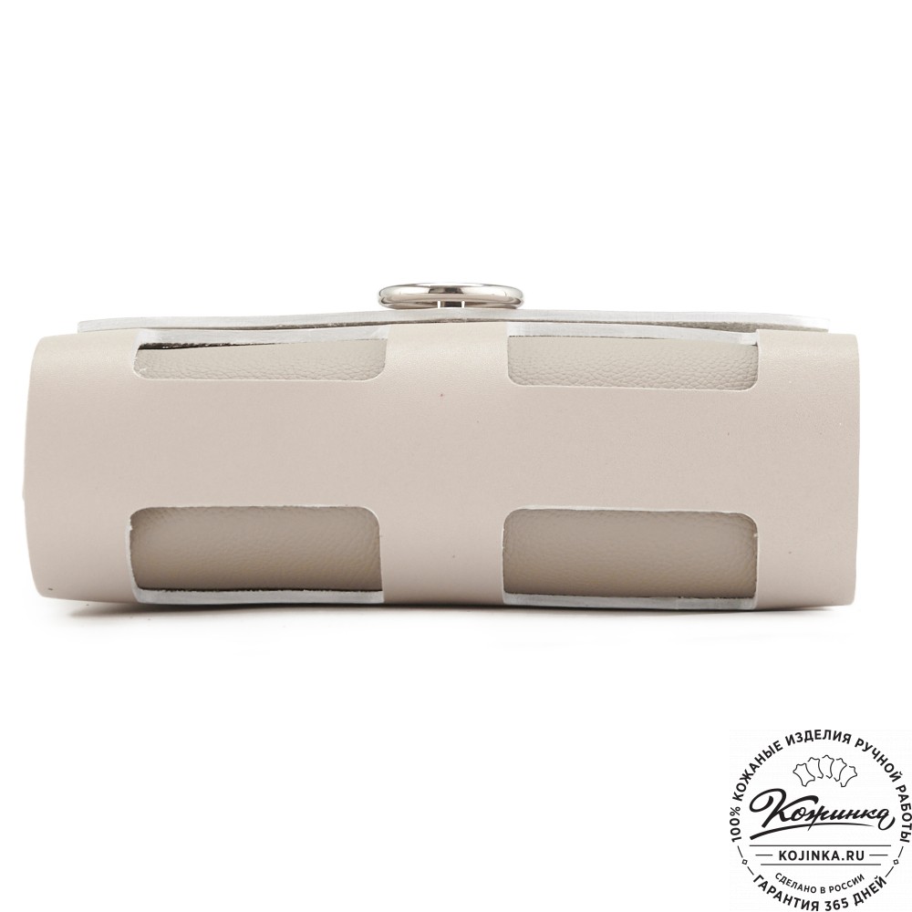 Женская кожаная сумка "Кортни" (бежевая) 